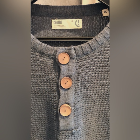 An absolutely stunning, well knitted Sweater, in color blue! - Picture 2 of 7